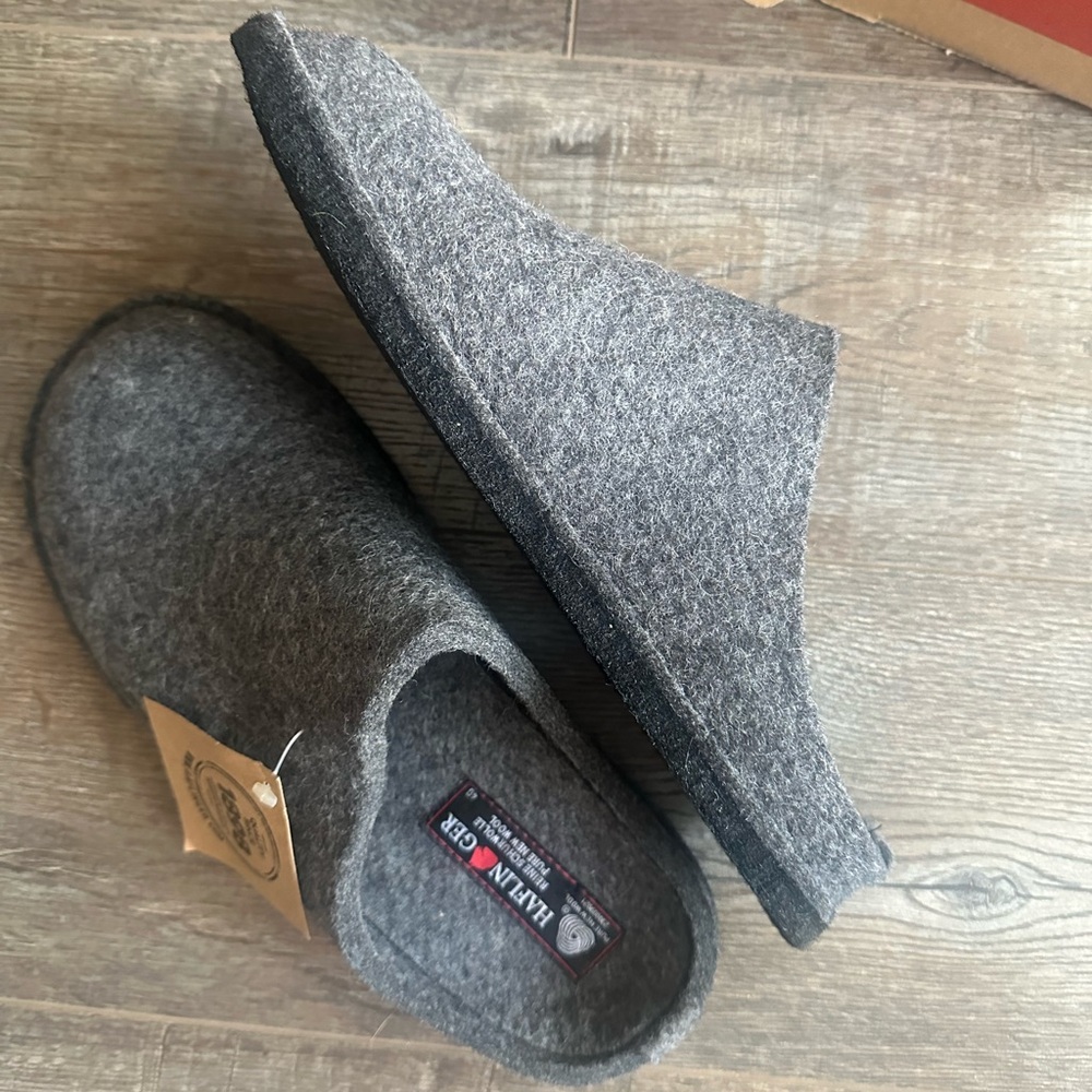 Haflinger Gray Wool slippers